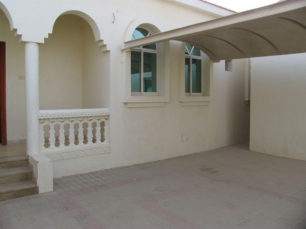 Royal Residence Hotel Apartments Umm al-Qaiwain Exterior foto