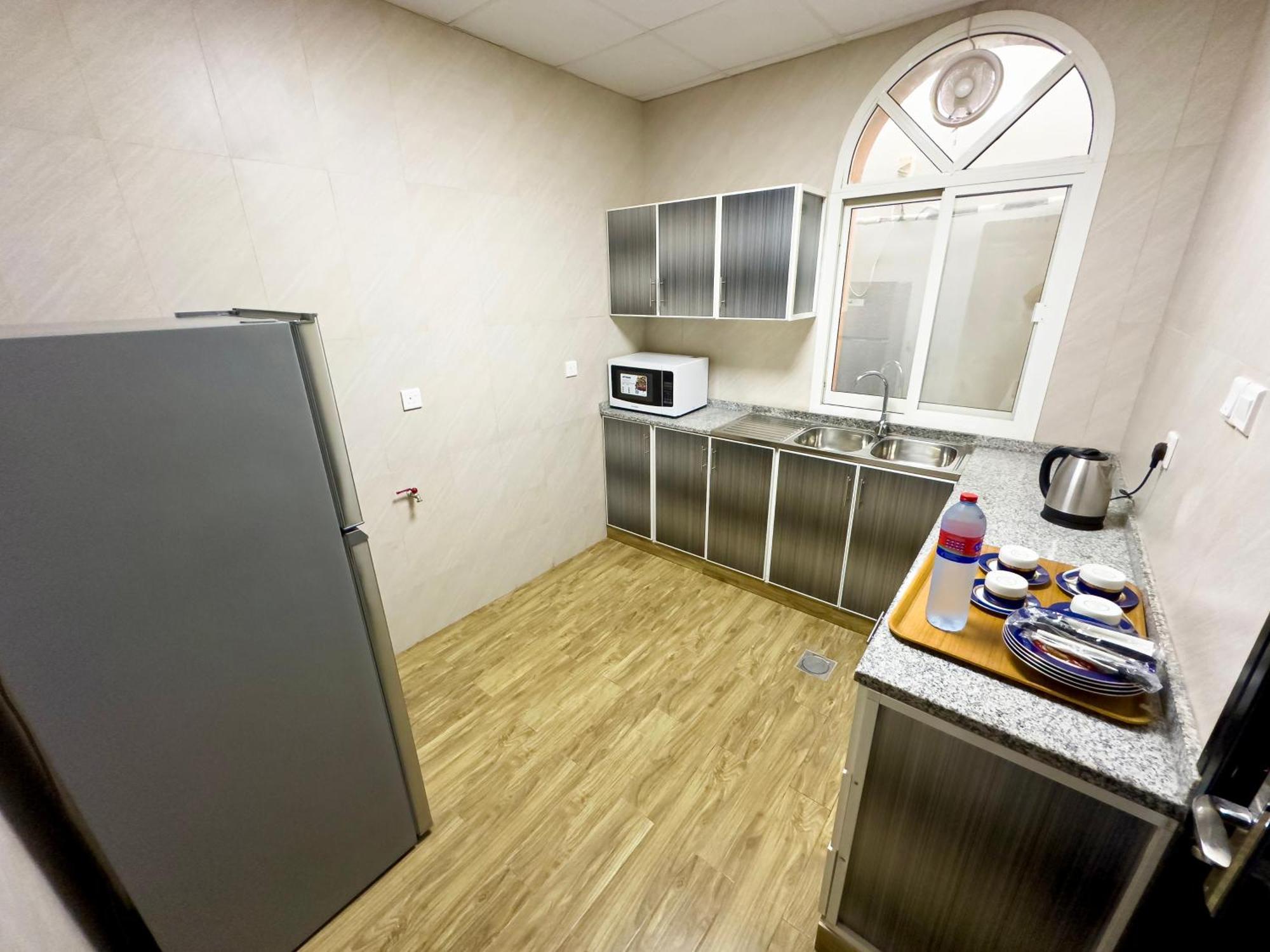 Royal Residence Hotel Apartments Umm al-Qaiwain Exterior foto
